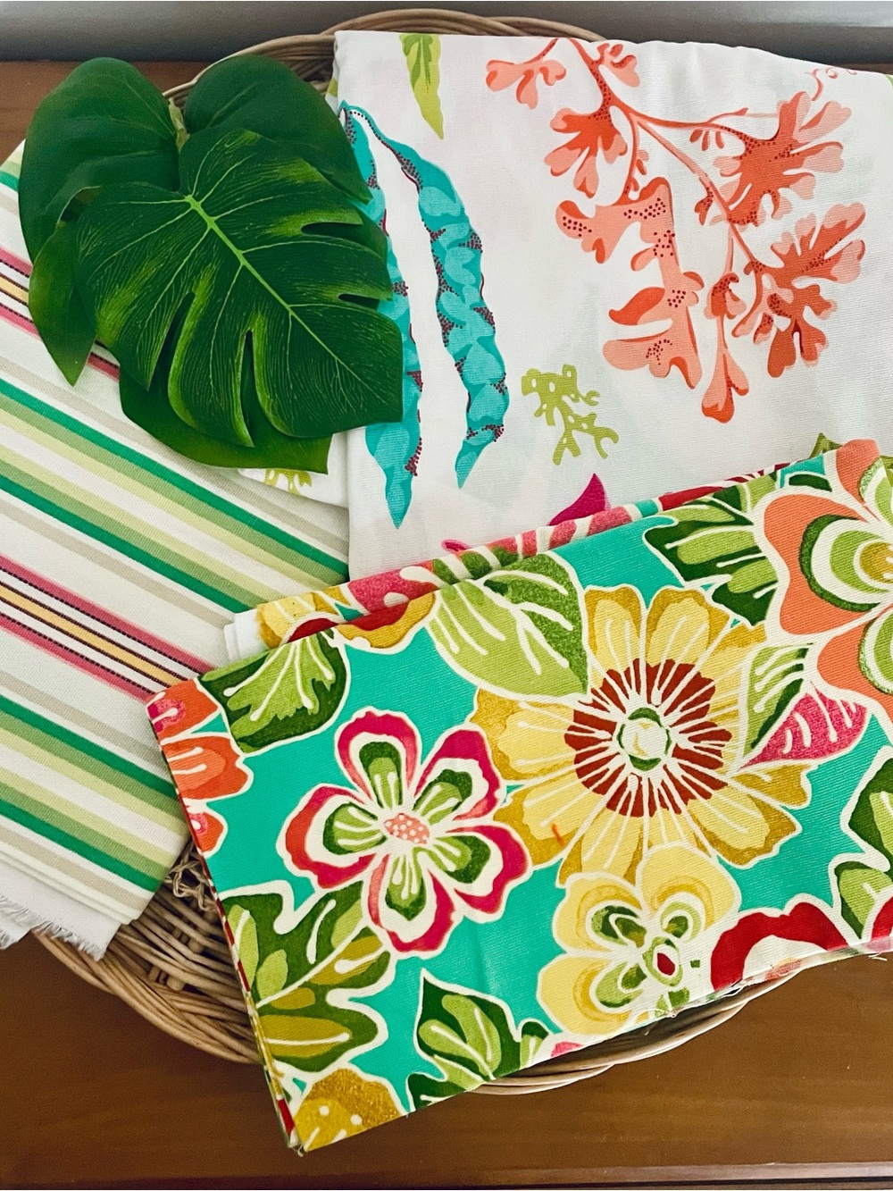 Waverly Inspirations 100% Duck Cotton Printed Fabric Tropical, Ocean, Stripe New - Picture 12 of 16